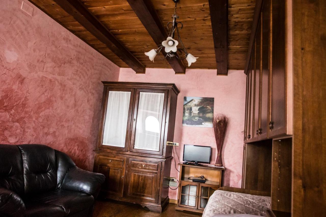 تريفي Country House Le Vedute المظهر الخارجي الصورة